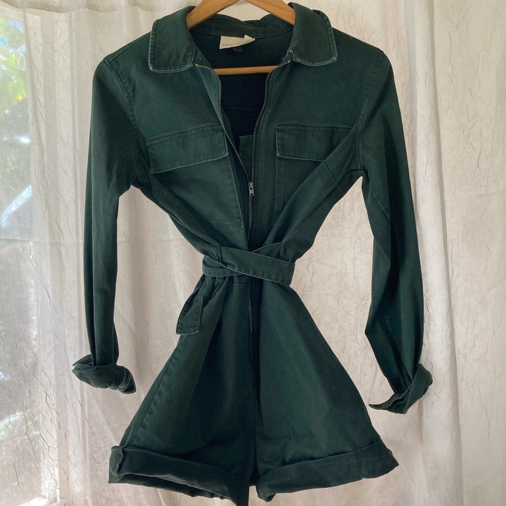 Zip up boiler suit cut off